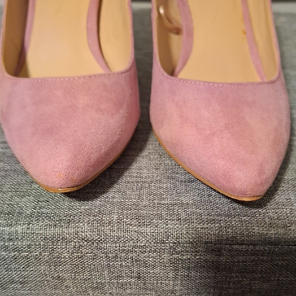 Joe‎ Fresh Mauve Suede Pointed-Toe Heels - Picture 3 of 10